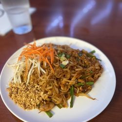 Pattaya Thai - Pad Thai noodles