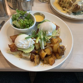 Lady Marmalade - Eggs Benedict (sauce on the side) with avocado and Brie - Breakfast & Brunch Near Me - Toronto, Ontario