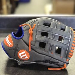 Baseball Bargains - http://www.baseballbargains.com/shop/wilson-a2k-12-in-baseball-glove-a2krb17dw5gm/