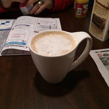 Creekers Bistro - Cafes Near Me - Bragg Creek, Alberta