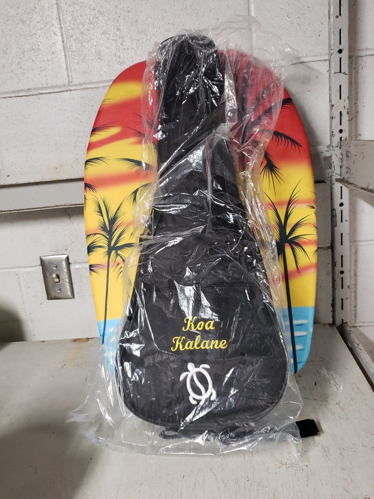 UKULELE HOUSE Updated September 2024 14 Photos & 13 Reviews 2424