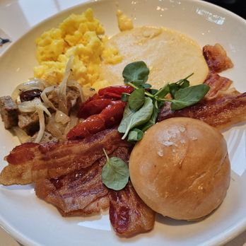 Le Petit Café - Breakfast platter - Italian Near Me - Lake Buena Vista, Florida Le Petit Café - Breakfast platter - Italian Near Me - Lake Buena Vista, Florida