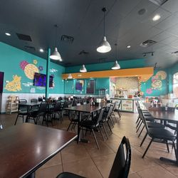 Pho Viet Cincy - Inside