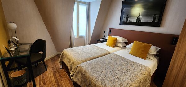 Hotel Atmospheres by null