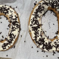 O&H Danish Bakery - Kringle