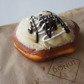 The Donut Boutique - Cookies 'n cream ($5.50 NZD) - Donuts Near Me - Christchurch, CAN The Donut Boutique - Cookies 'n cream ($5.50 NZD) - Donuts Near Me - Christchurch, CAN