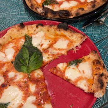 Modí - Margarita pizza - Italian Near Me - San Francisco, California Modí - Margarita pizza - Italian Near Me - San Francisco, California