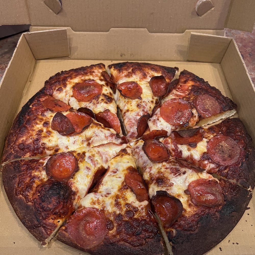 Medium pepperoni pan crust pizza Medium pepperoni pan crust pizza