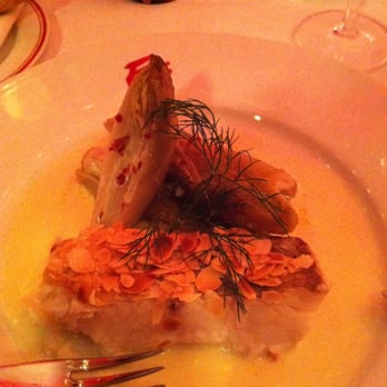 Le Fouquet's - Mon poisson servi avec une croûte d'amandes grillées et des endives braisées... Miam ! - French Near Me - Toulouse, 31 Le Fouquet's - Mon poisson servi avec une croûte d'amandes grillées et des endives braisées... Miam ! - French Near Me - Toulouse, 31