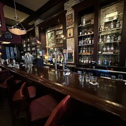 Shay McElroy's Irish Pub