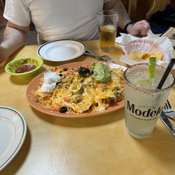 Plaza Garibaldi - Loaded Nachos, Margarita and Beer - Mexican Near Me - Seattle, Washington