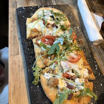 The Vintage - Chicken BLT flatbread - Cafes Near Me - Baton Rouge, Louisiana