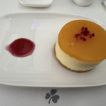 Aer Lingus - Mango & Passionfruit Cheesecake - Airlines Near Me - Dublin, D