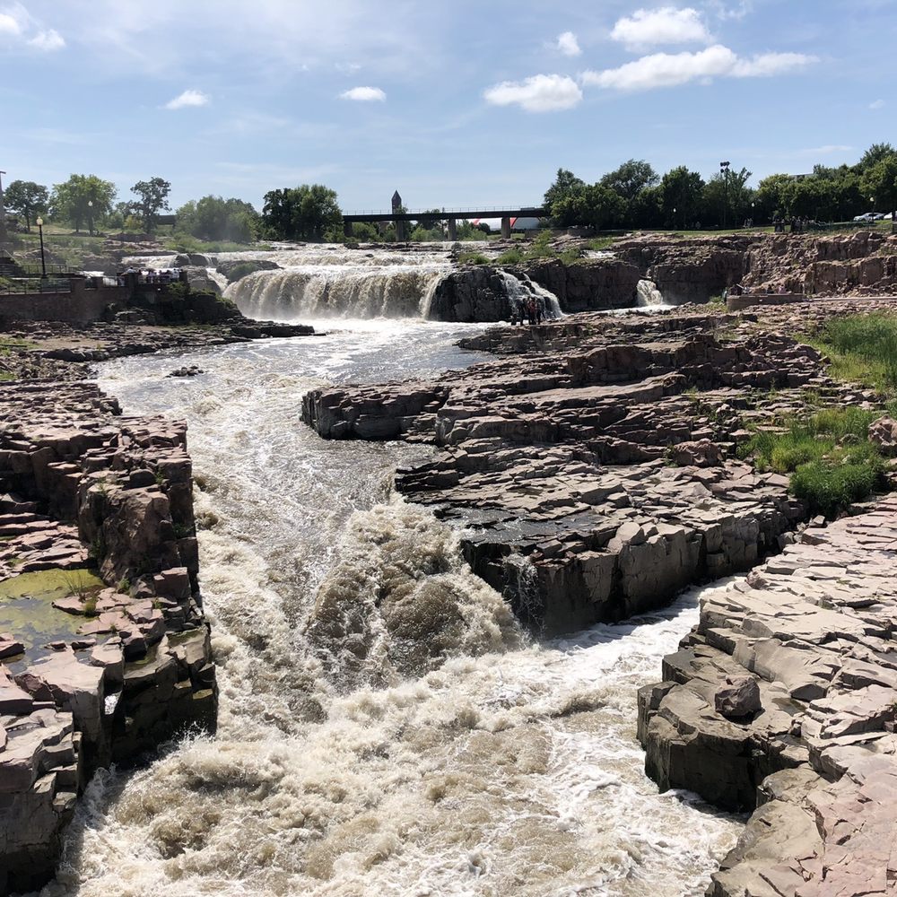 Falls Park - Parks Near Me - Sioux Falls, South Dakota Falls Park - Parks Near Me - Sioux Falls, South Dakota