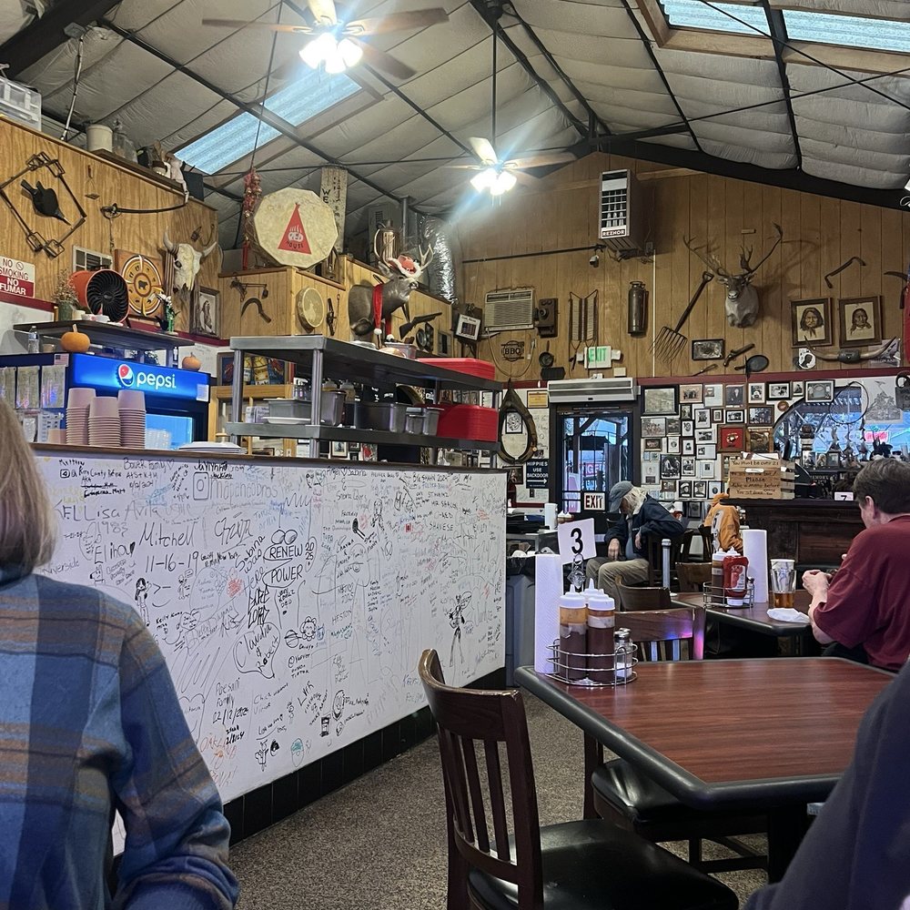 Red House BBQ - Barbeque Near Me - Tehachapi, California Red House BBQ - Barbeque Near Me - Tehachapi, California