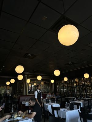 Georges French Bistro by null