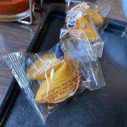 Yan Flower - Fortune cookies!