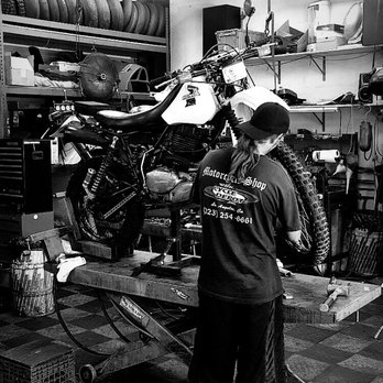 Motorcycle Gear near Eagle Rock 