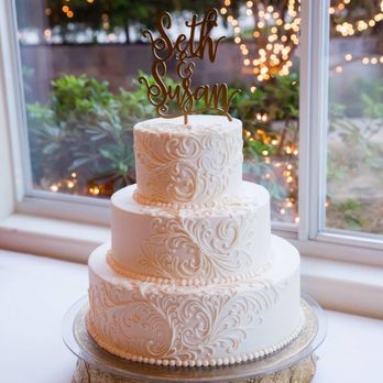 Sunset Gardens - In house baker! Great cake and many options to pick from! - Venues & Event Spaces Near Me - Las Vegas, Nevada Sunset Gardens - In house baker! Great cake and many options to pick from! - Venues & Event Spaces Near Me - Las Vegas, Nevada