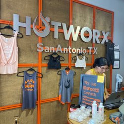 HOTWORX - San Antonio, TX - Alamo Heights - Inside