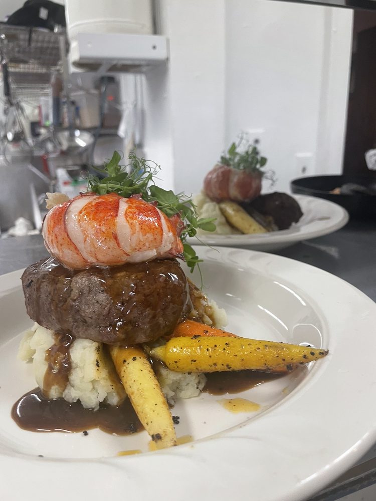 Social spots from City Island Yacht Club