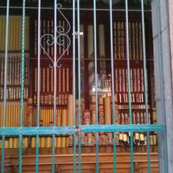 Cerería El Faro - Una tienda llena de tradición.