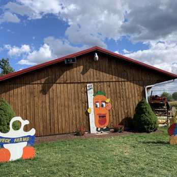 Yeck's Pumpkins and Hayrides - Pumpkin Patches Near Me - Freedom, Pennsylvania Yeck's Pumpkins and Hayrides - Pumpkin Patches Near Me - Freedom, Pennsylvania