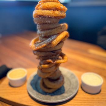 Yard House - Onion Ring Tower - New American Near Me - Bakersfield, California