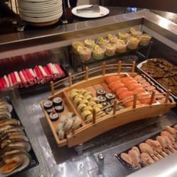The Chinese Buffet - Fishy stuff that I didn't go near.