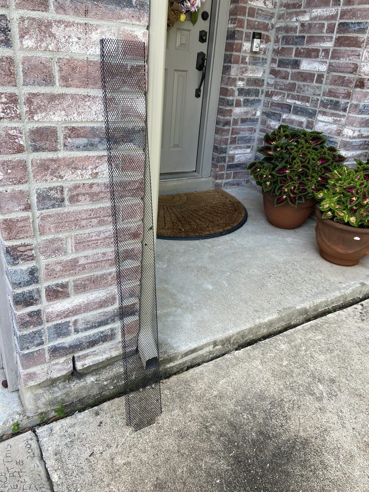 Slide of ATX Seamless Gutters