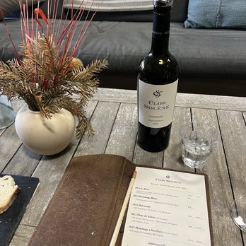 Clos Solène Winery - Menu and setup - Wine Tasting Room Near Me - Paso Robles, California
