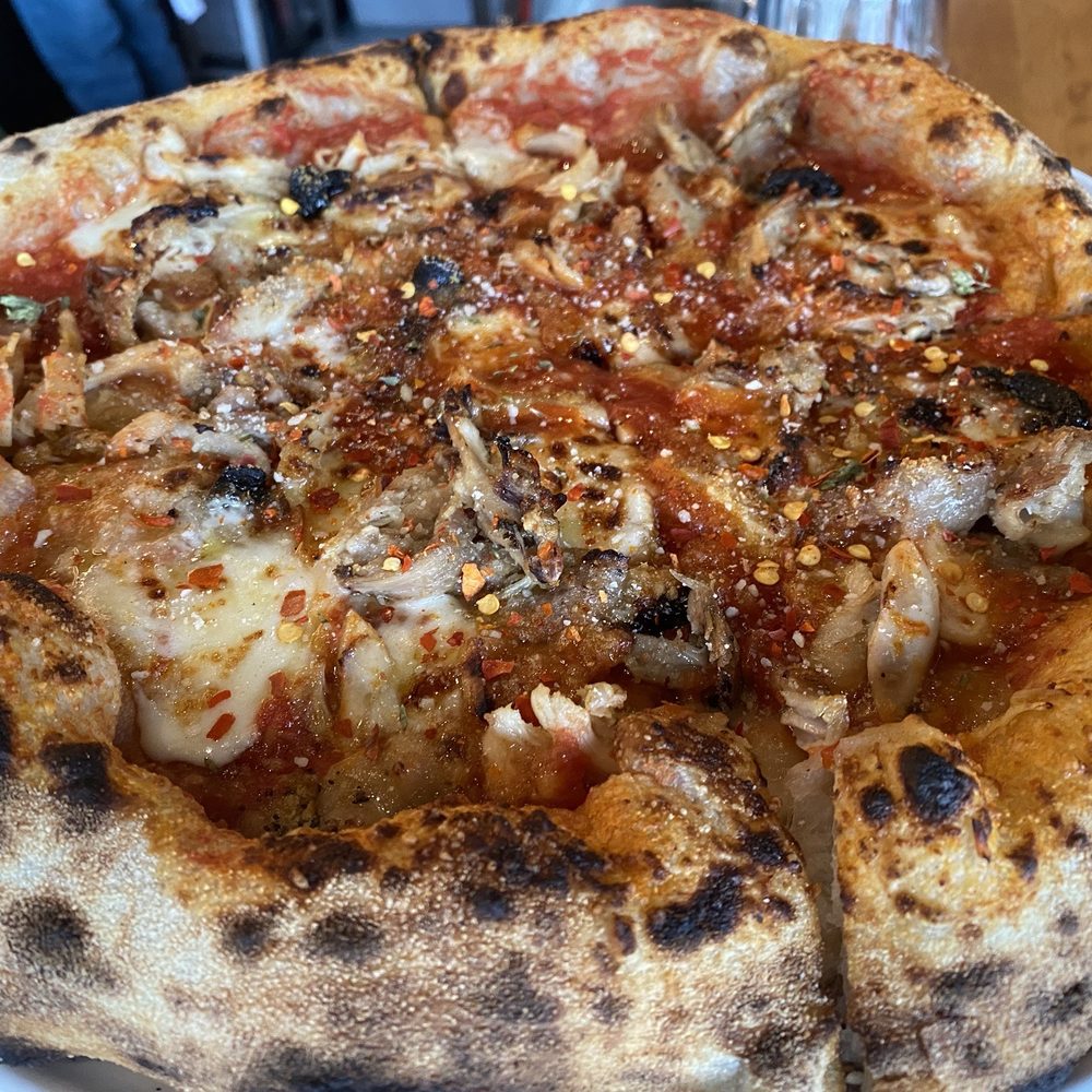 Si Cara - Hot Honey Chicken pizza - Pizza Near Me - Cambridge, Massachusetts Si Cara - Hot Honey Chicken pizza - Pizza Near Me - Cambridge, Massachusetts