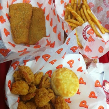 Popeyes Louisiana Kitchen - Fast Food Near Me - Lindenhurst, New York