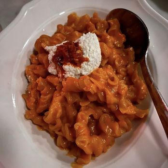 Donna's - Alla Vodka Pasta - Italian Near Me - Los Angeles, California Donna's - Alla Vodka Pasta - Italian Near Me - Los Angeles, California