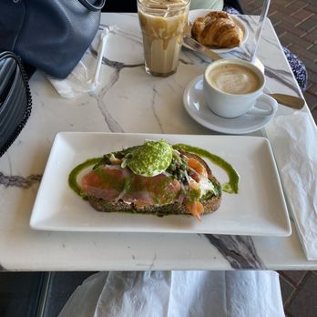 Le Cafe Du Val - Smoked salmon toast. Absolutely exquisite. - Cafes Near Me - Henderson, Nevada Le Cafe Du Val - Smoked salmon toast. Absolutely exquisite. - Cafes Near Me - Henderson, Nevada