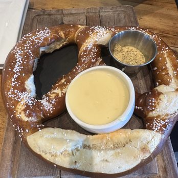 Roadhouse Pub & Eatery - Pretzel - Gastropubs Near Me - Jackson, Wyoming Roadhouse Pub & Eatery - Pretzel - Gastropubs Near Me - Jackson, Wyoming