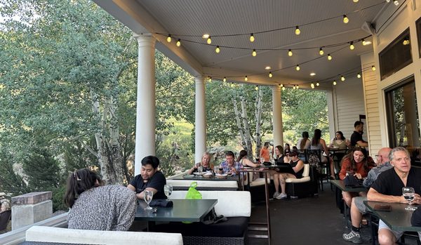 Mama Rose's Restaurant by null