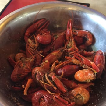 Dragon's Crawfish - Cajun/Creole Near Me - Tacoma, Washington