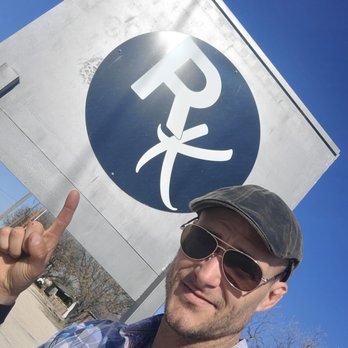 Rogue Kitchen - American Near Me - Wall, Texas