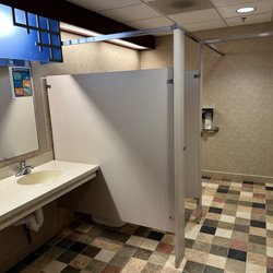 Havertys Furniture - Ladies bathroom