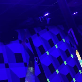 Puttery - The illusion - Mini Golf Near Me - The Colony, Texas Puttery - The illusion - Mini Golf Near Me - The Colony, Texas