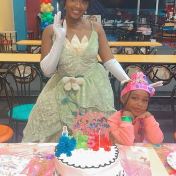 Bubbles Productions - Princess Tiana and the Birthday girl - Party & Event Planning Near Me