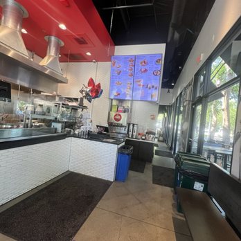 Bruxie - Chicken Shop Near Me - Davis, California Bruxie - Chicken Shop Near Me - Davis, California
