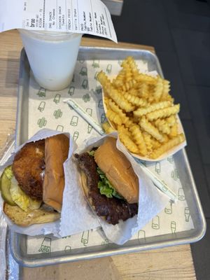 Shake Shack Green Hills by null