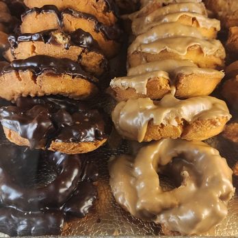 Donut House - My favez! Old Fashioneds! - Donuts Near Me - Anacortes, Washington