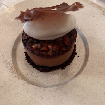 Senia - Chocolate mouse - Cocktail Bars Near Me - Honolulu, Hawaii