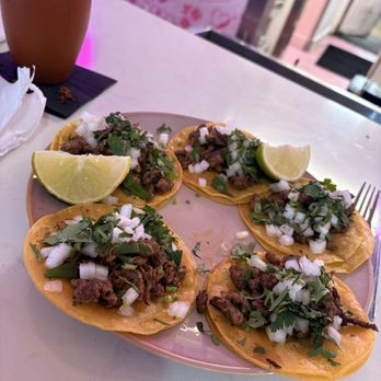 Taquero Mucho - Mini tacos on corn - Mexican Near Me - Austin, Texas