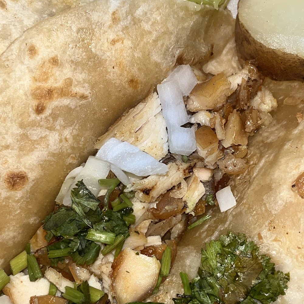 TAQUERIA QUIROGA MICHOACÁN - Dry and unseasoned chicken. - Food Trucks Near Me - Round Rock, Texas TAQUERIA QUIROGA MICHOACÁN - Dry and unseasoned chicken. - Food Trucks Near Me - Round Rock, Texas
