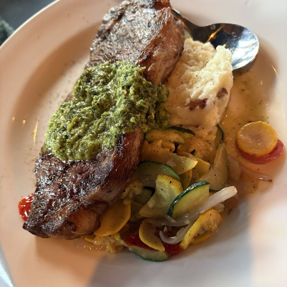 Steak, mashed potato with VG