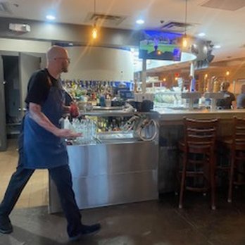 Brazin American Pub & Eatery - New American Near Me - Eden Prairie, Minnesota